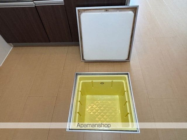 クローバーの内装写真