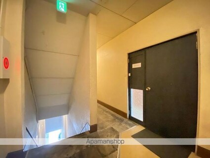 香川県高松市瓦町２丁目[2DK/44.26m2]の共用部2