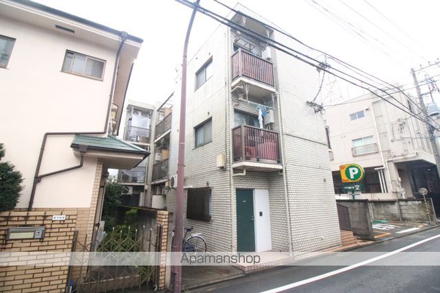 マンションオークラ境の外観写真