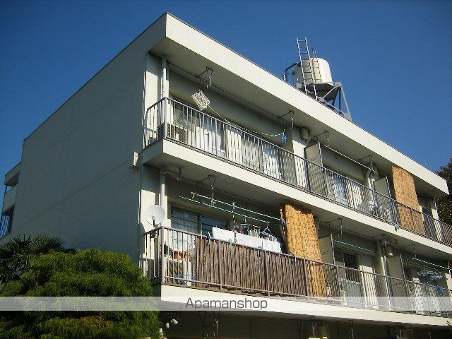 三和マンションの外観写真