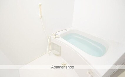 レオパレス新名[2DK/49.68m2]のバス