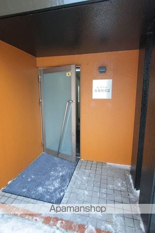 ル・ノール白石駅前Iの玄関写真