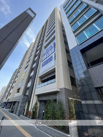 プレイス知事公館前の外観写真