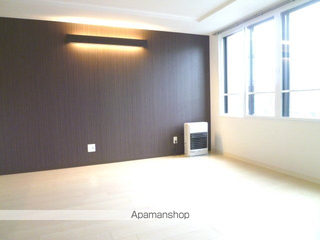 札幌市南北線 北２４条駅 徒歩8分 4階建 築17年の内装写真