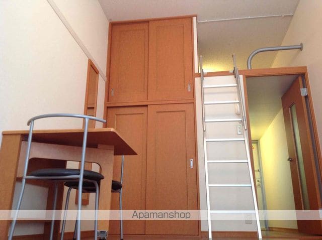 レオパレスPERLEの内装写真