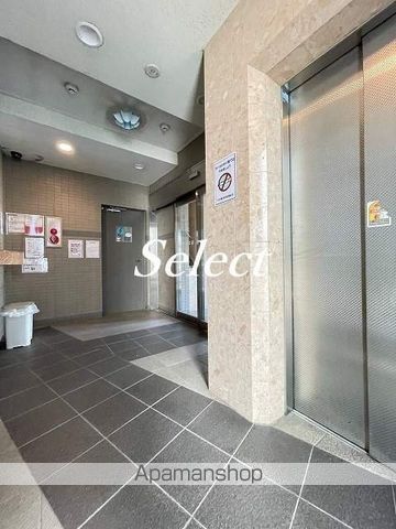 ベスト伊勢佐木町の玄関写真