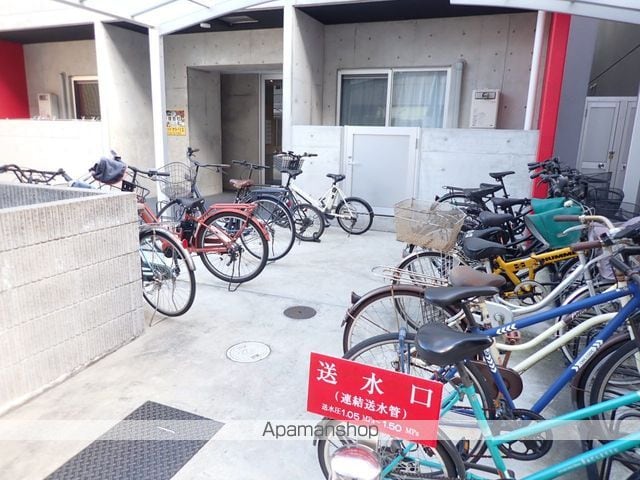 I CUBE 守口の玄関写真