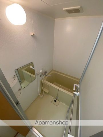 ヴィル グランドゥ イルの内装写真