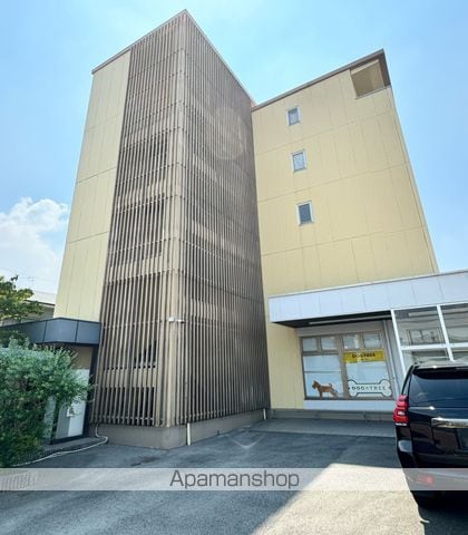 シロスハヤシの外観写真