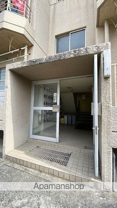 岡山県岡山市北区津島京町２丁目[1R/15m2]のエントランス2