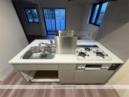 ＲＯＯＴｓ　Ｓｈｉｎｊｕｋｕ　Ｗａｋａｍａｔｓｕｃｈｏ（ルーツシ[2LDK/45.08m2]のキッチン