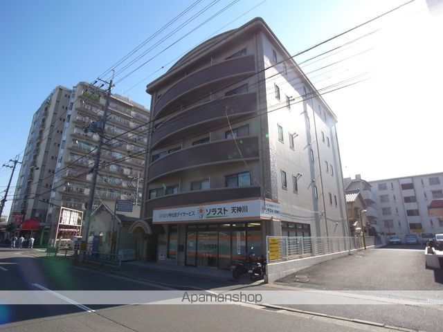 シャンパーニュ四条