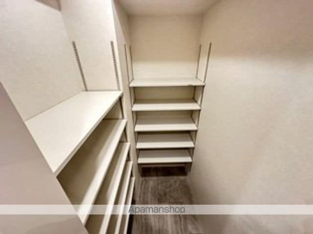 アーバネックス東梅田の内装写真