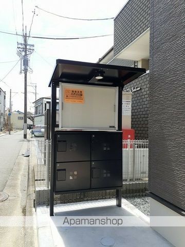 ウエスト ヒルの外観写真