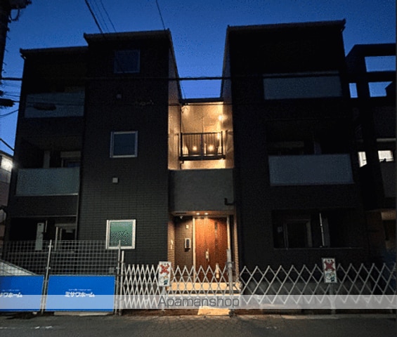 メログラーノの玄関写真