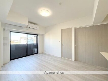 エレミ本蓮沼[2LDK/55.74m2]のリビング・居間2