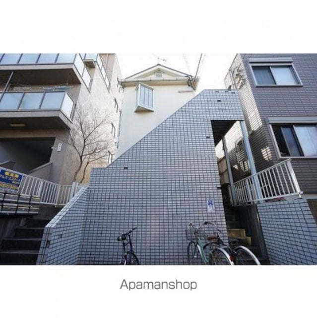 東京都目黒区中町２丁目[1K/13.1m2]のエントランス