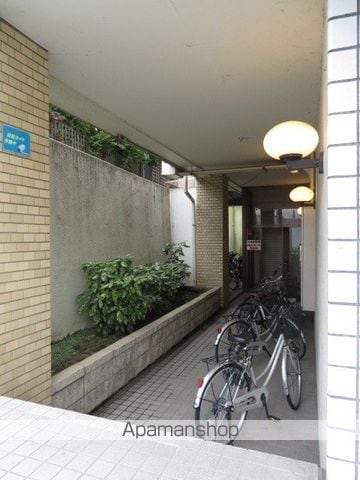 水の森パークパレスの玄関写真