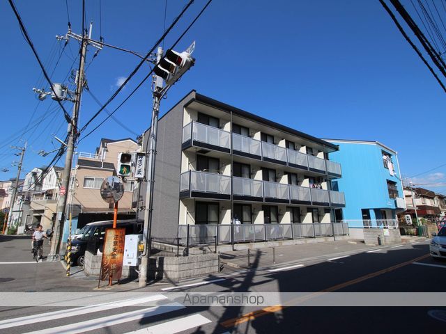レオパレスグローリーの外観写真