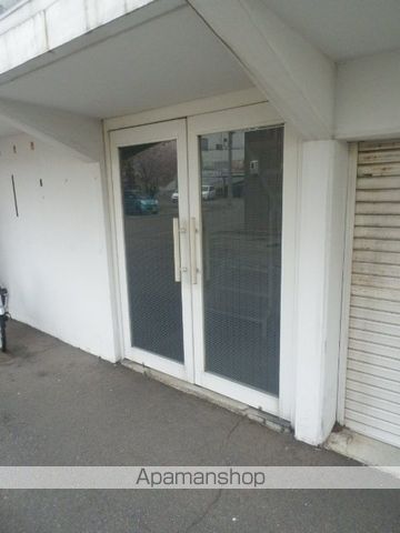 ハイブリッジIの玄関写真