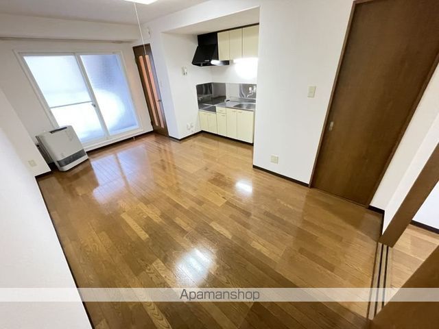 ピュアパレス函館IIIの内装写真