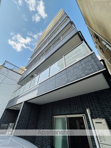 セレブ森小路駅前の外観写真