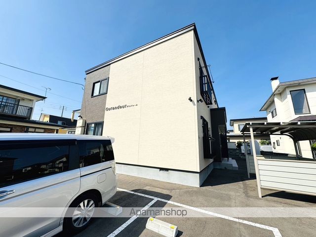 グランドゥールの外観写真