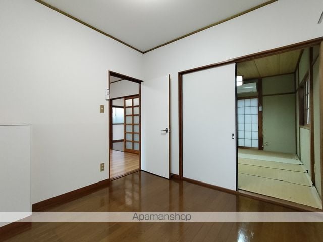 栗田150−7の内装写真