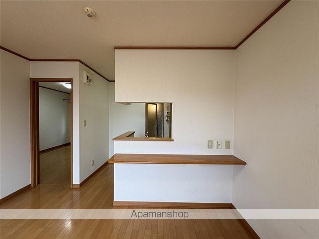 レインボーハウス柏木No32の内装写真