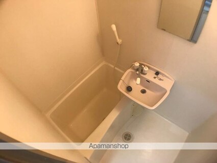 アートプラザ南笠[1K/27.44m2]のバス