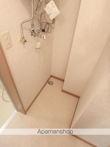 ラインストリームの内装写真