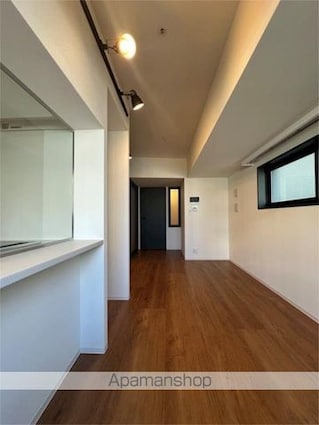 ＺＯＯＭ信濃町[1LDK/43.34m2]のリビング・居間