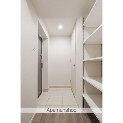 クラリティア綾瀬[1DK/30.82m2]の玄関