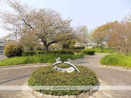 ＨＩハイツ[2LDK/60.03m2]の周辺3