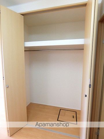 ラコリンヌダボンドンスの内装写真