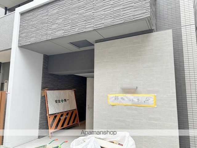 LAFITE松屋町の玄関写真