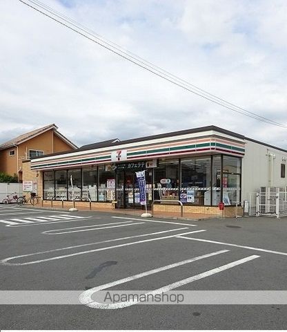 ライラックの周辺写真