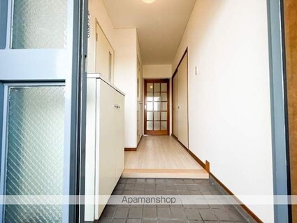 Ｍホーナー来住[3DK/57.02m2]の玄関