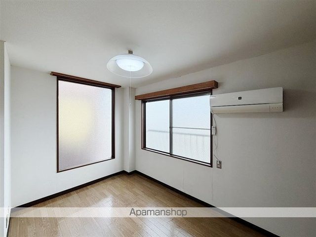 南町ハイツの内装写真