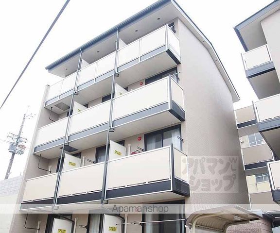 レオパレス東山山麓の外観写真