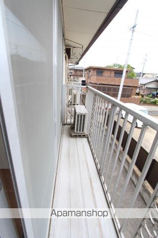 タウンハウスNの内装写真