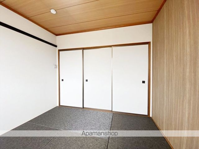 プレジール小﨑の内装写真