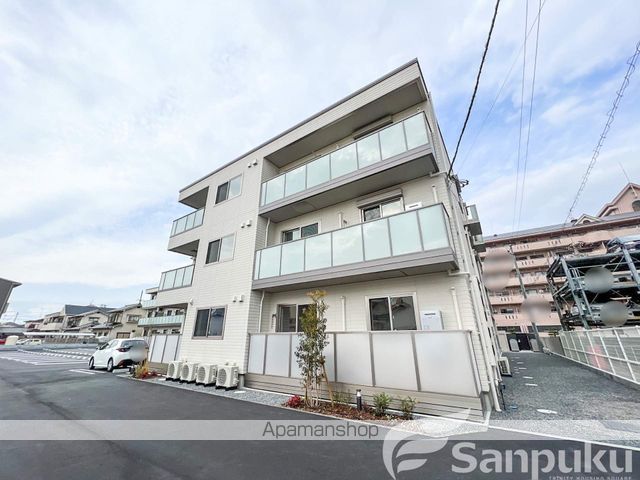 シャーメゾンステージ古川西 Bの外観写真