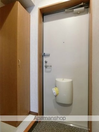 リリックコートＭ[1K/21.11m2]の玄関