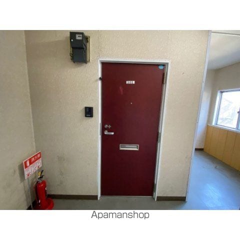 第一ピアコートの玄関写真