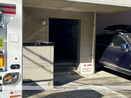 レオパレスＭＩＷＡ[1K/21.12m2]のエントランス