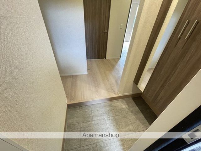 フェリシアの内装写真