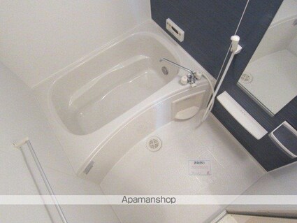 ヴィラヴェール[2LDK/56.47m2]のバス