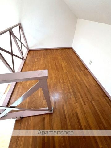 エレガンスメゾンIIの内装写真