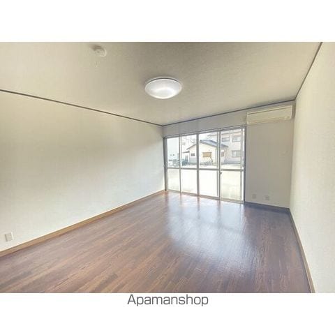 エブリワン西棟の内装写真